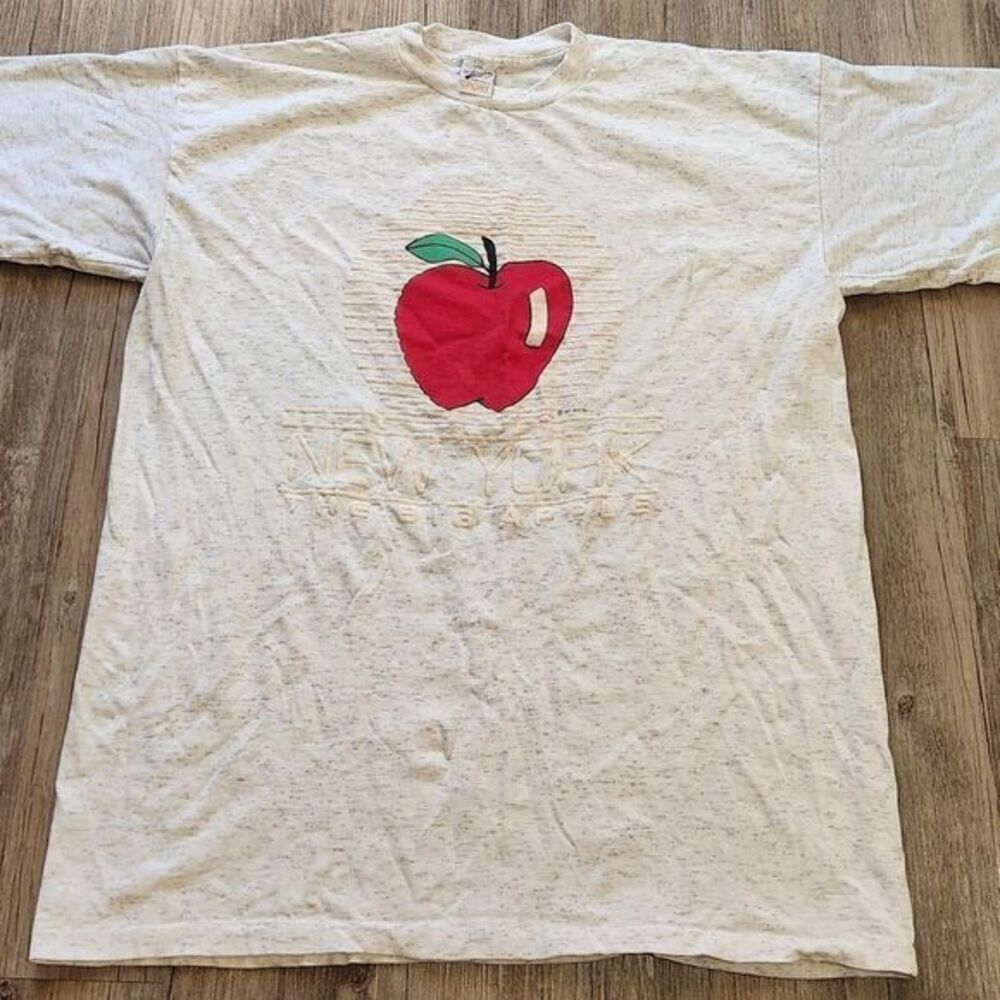 Vintage 1991 New York‎ T-shirt size XL.